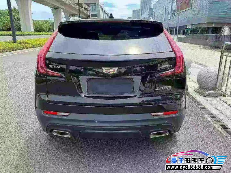 21年凯迪拉克XT4轿车抵押车出售