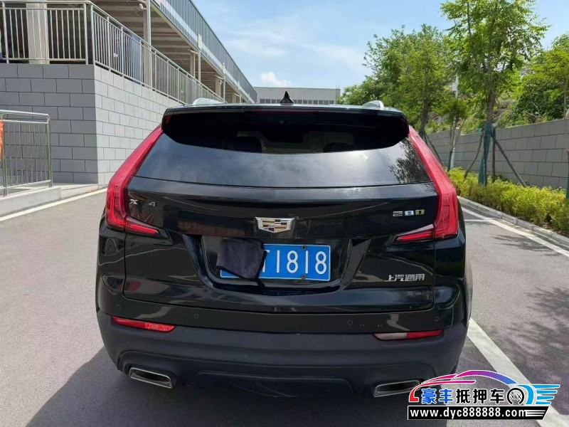 18年凯迪拉克XT4轿车抵押车出售