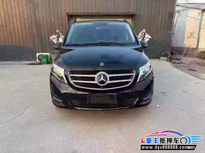 18年奔驰V轿车抵押车出售