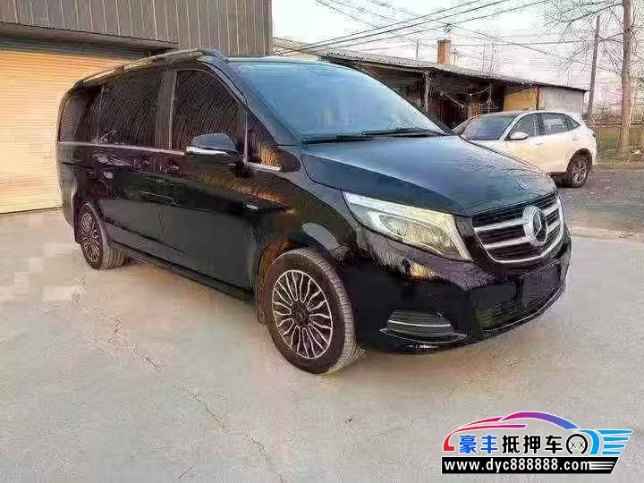 18年奔驰V轿车抵押车出售