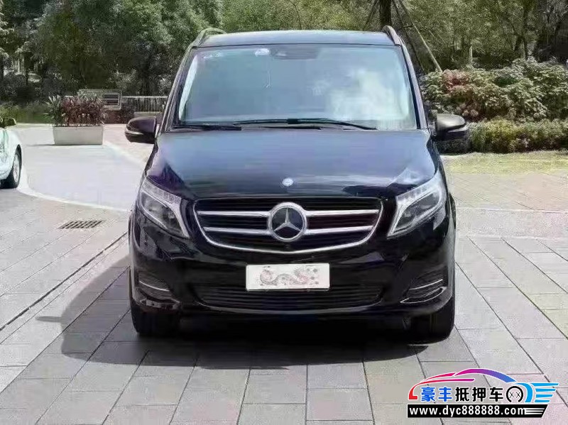 16年奔驰V轿车抵押车出售