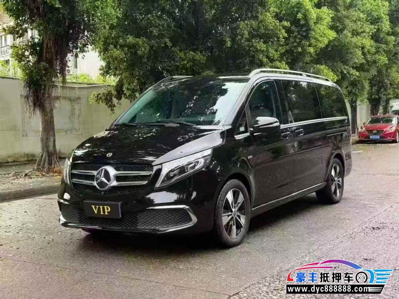 21年奔驰V轿车抵押车出售