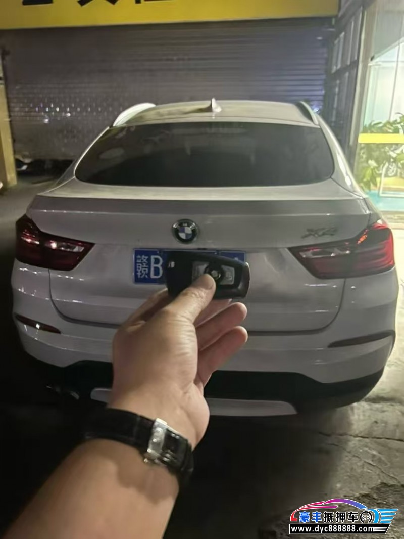 19年宝马X4轿车抵押车出售