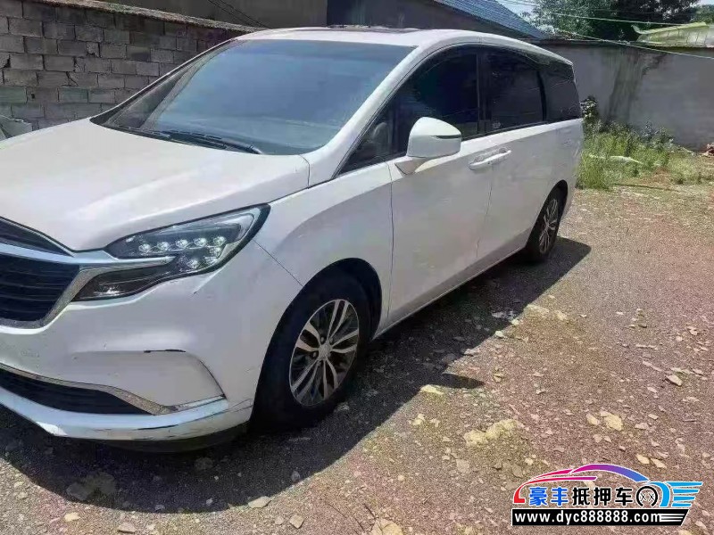 20年别克GL8轿车抵押车出售