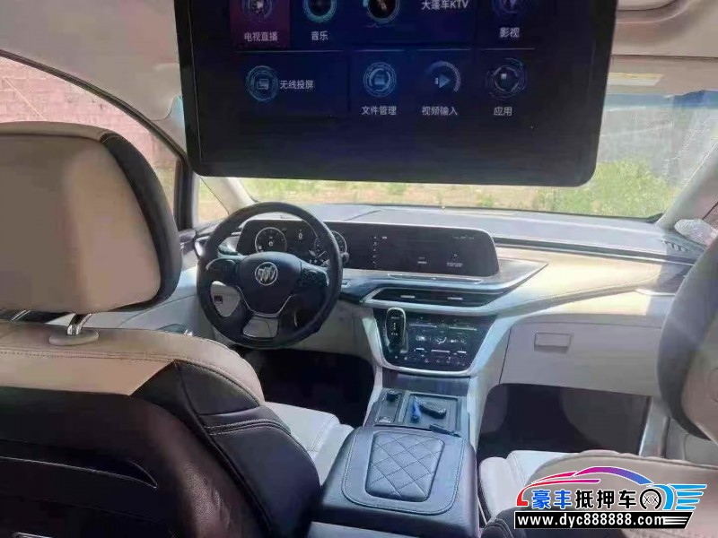 20年别克GL8轿车抵押车出售