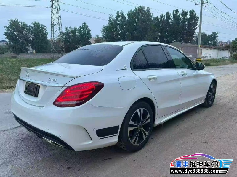 18年奔驰C轿车抵押车出售