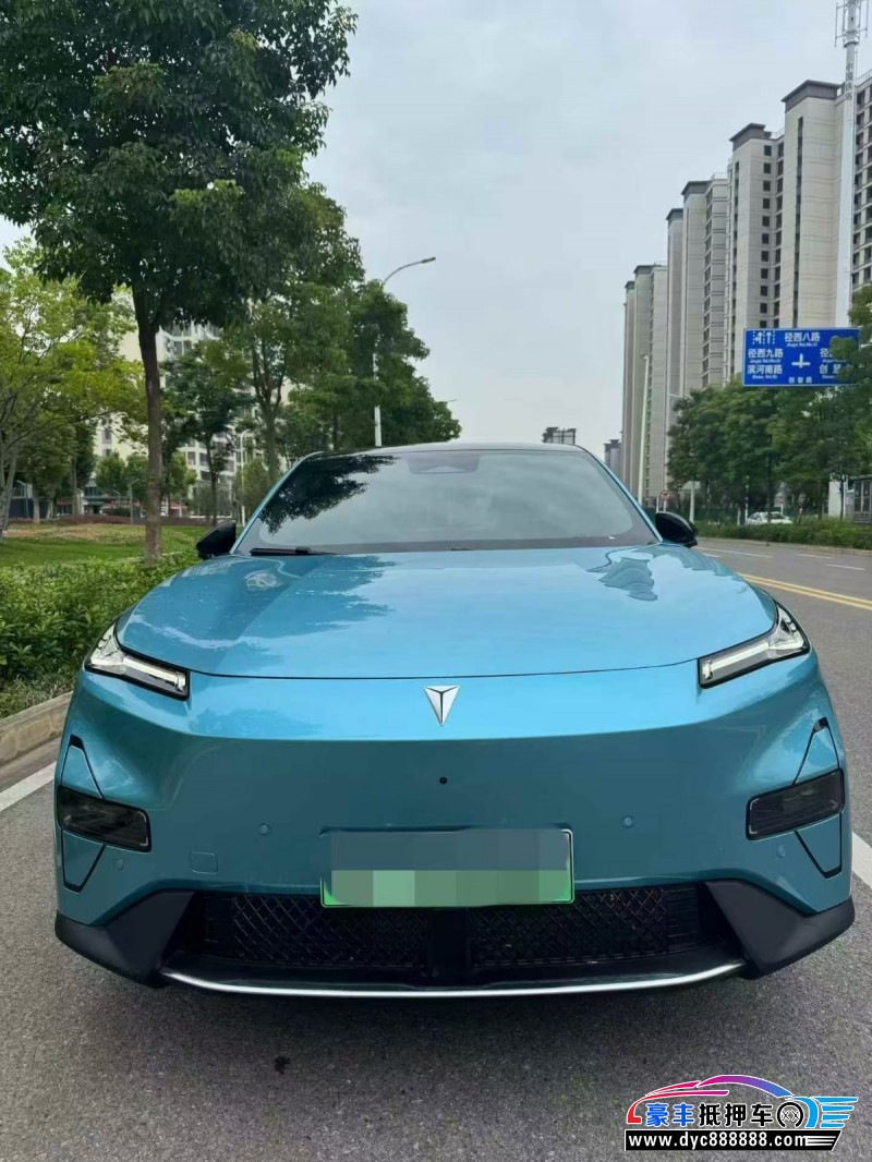 抵押车出售25年长安S05轿车