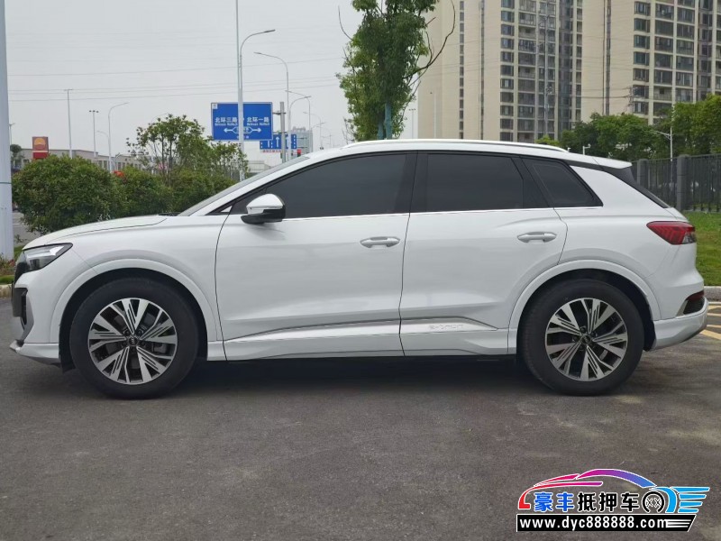 26年奥迪Q4轿车抵押车出售