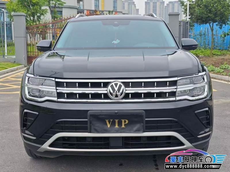 抵押车出售25年大众途昂轿车