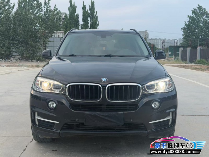 抵押车出售15年宝马X5轿车
