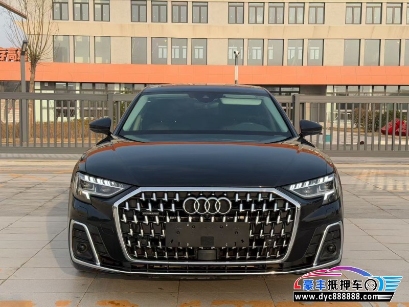 抵押车出售23年奥迪A8L轿车