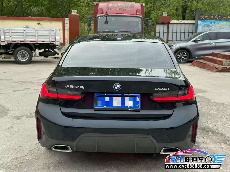 24年宝马3系轿车抵押车出售