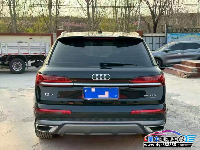 20年奥迪Q7轿车抵押车出售