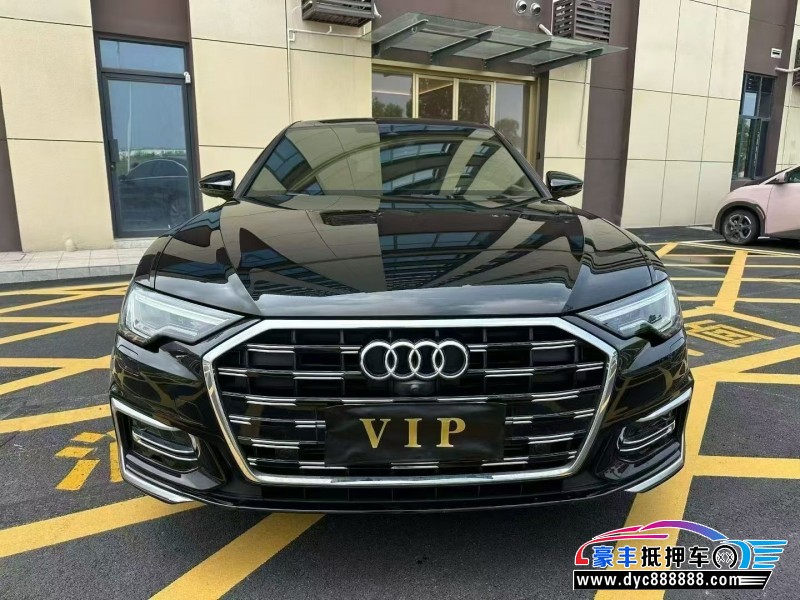 抵押车出售24年奥迪A6L轿车