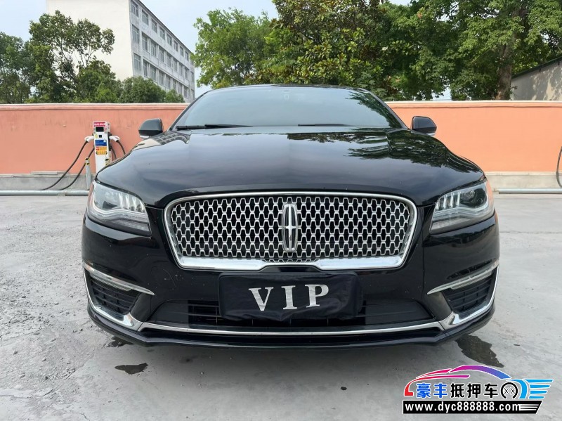 抵押车出售21年林肯MKZ轿车