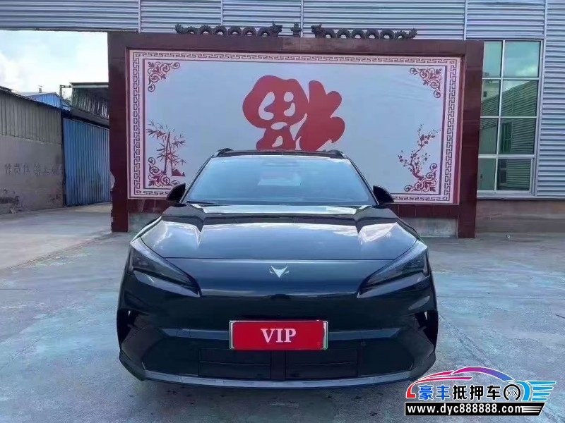 26年极狐阿尔法T轿车抵押车出售