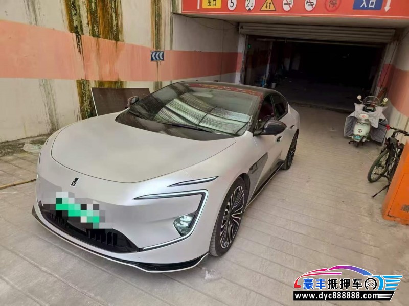 25年阿维塔12轿车抵押车出售
