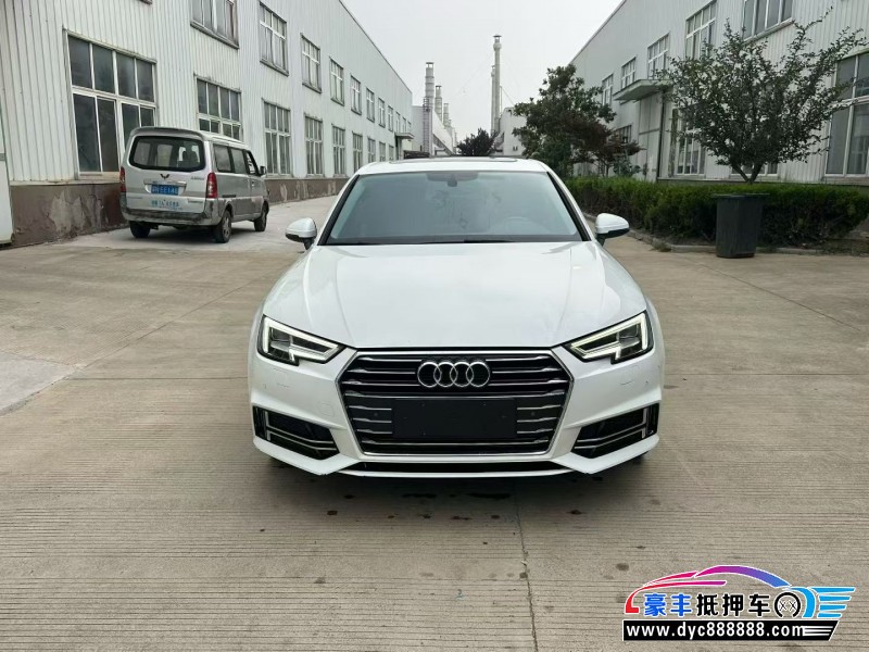 抵押车出售18年奥迪A4L轿车