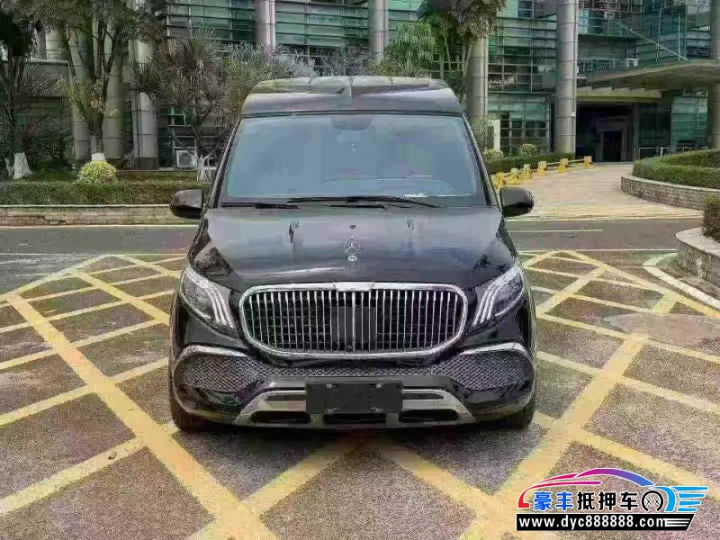 22年奔驰威霆轿车抵押车出售