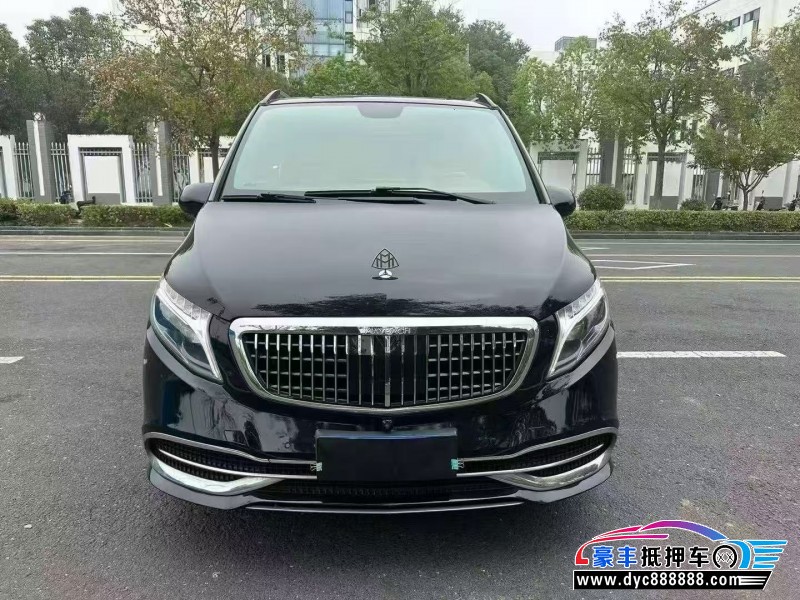 21年奔驰威霆轿车抵押车出售