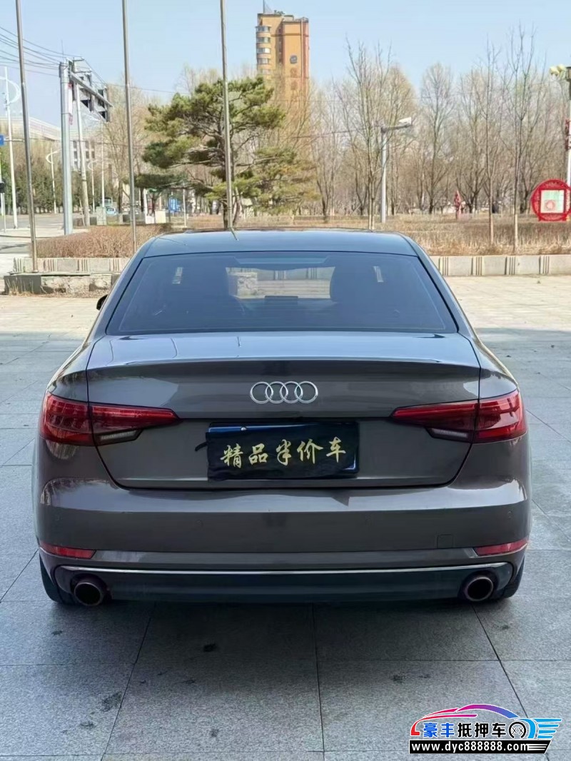 17年奥迪A4L轿车抵押车出售
