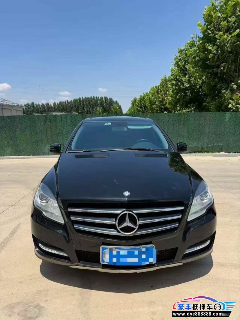 抵押车出售17年奔驰R轿车