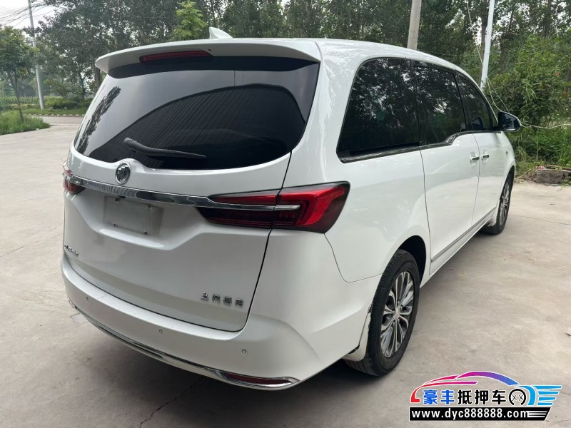 22年别克GL8轿车抵押车出售