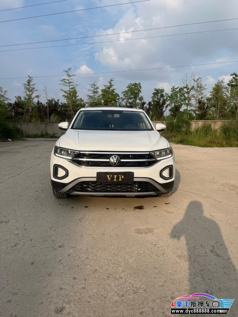 抵押车出售24年大众探歌轿车