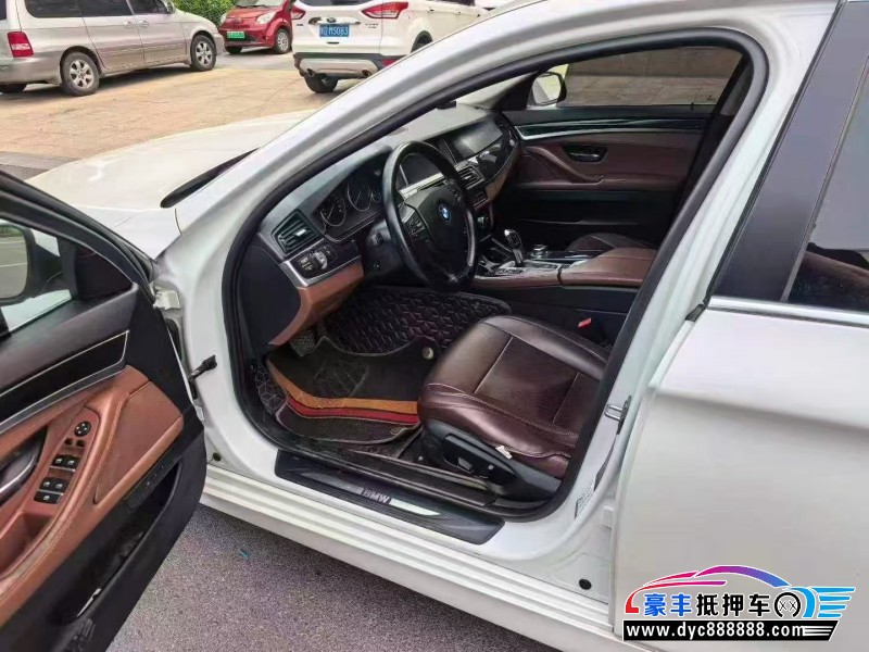 16年宝马5系轿车抵押车出售