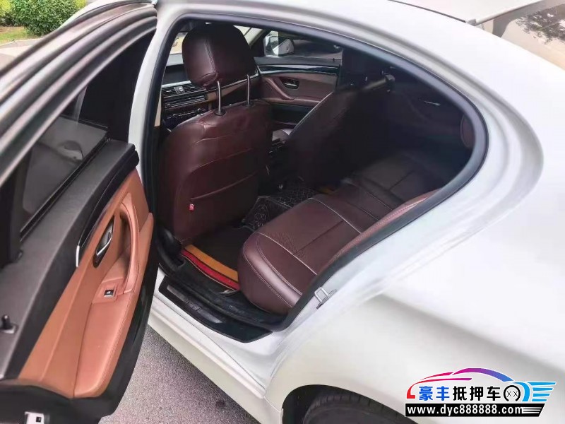 16年宝马5系轿车抵押车出售