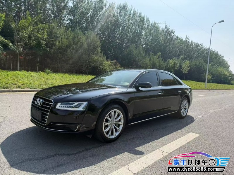 17年奥迪A8L轿车抵押车出售