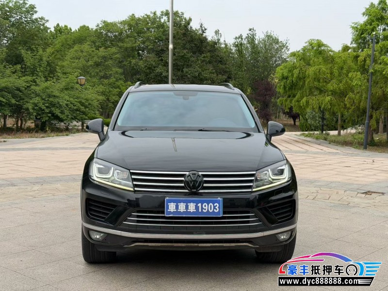 抵押车出售18年大众途锐轿车