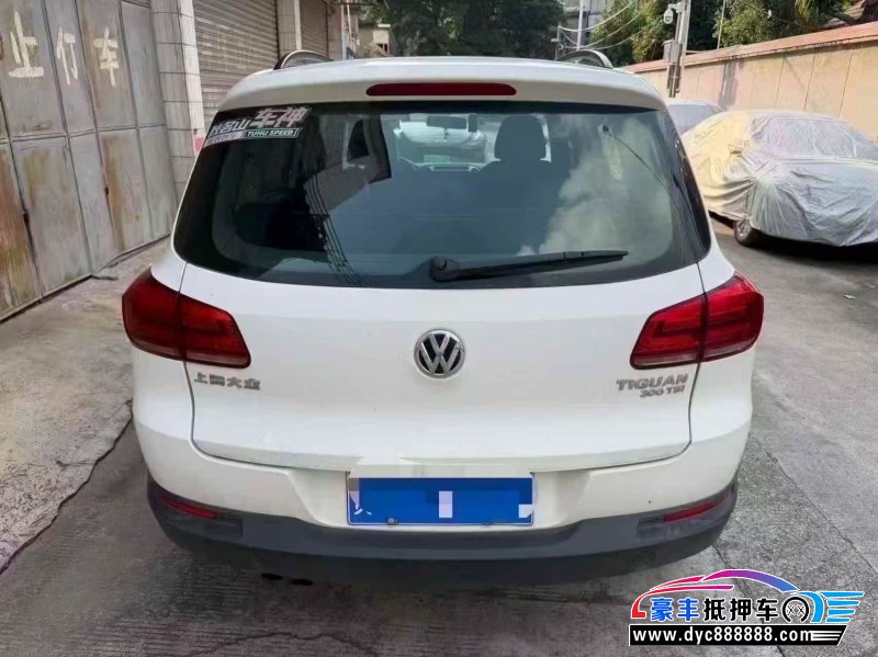16年大众途观轿车抵押车出售