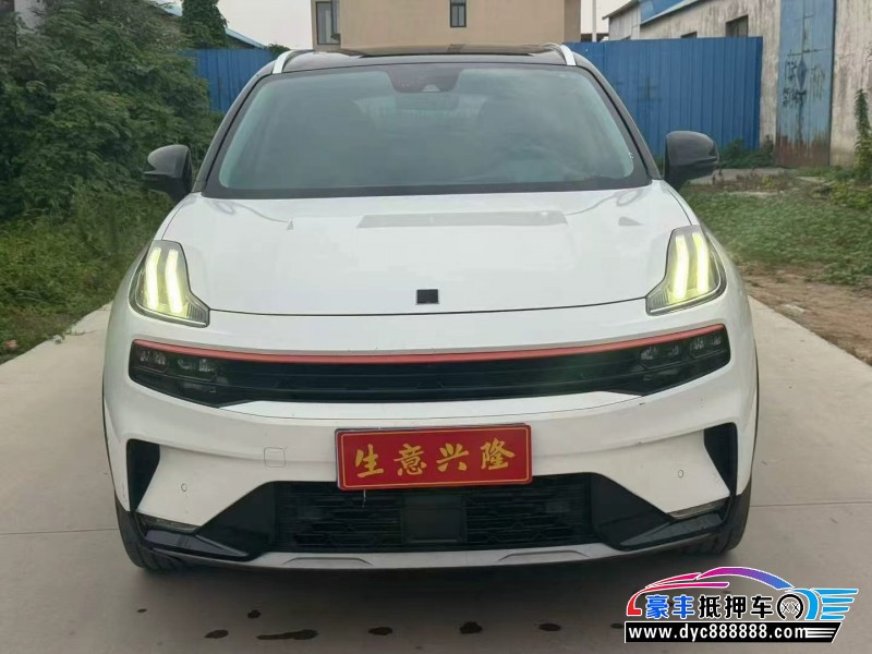 抵押车出售21年领克06轿车