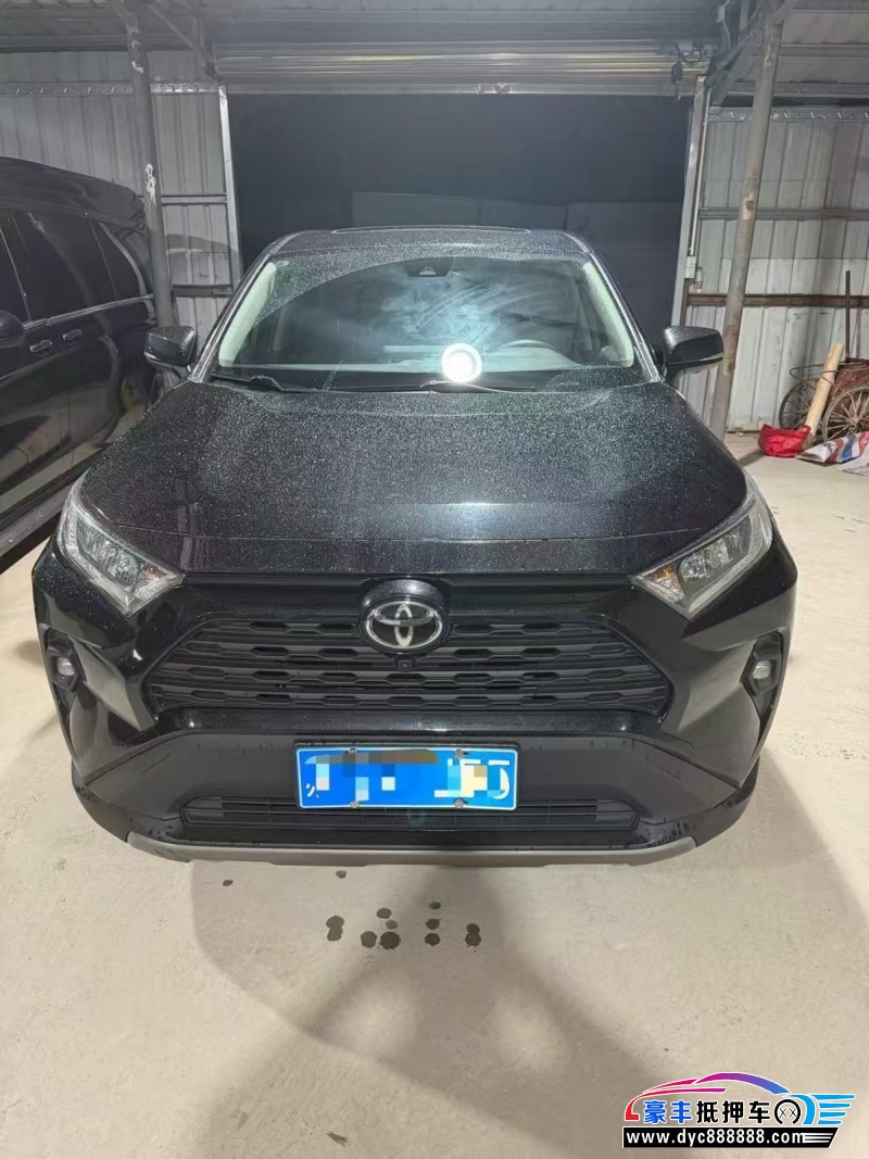 抵押车出售24年丰田RAV4轿车