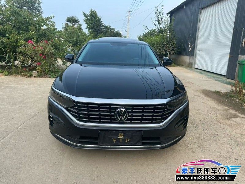 抵押车出售23年大众帕萨特轿车