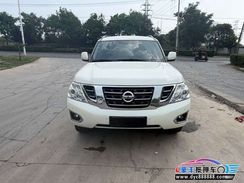 抵押车出售19年日产途乐SUV