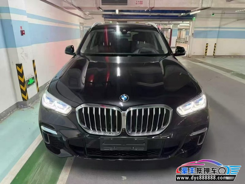 抵押车出售23年宝马X5轿车