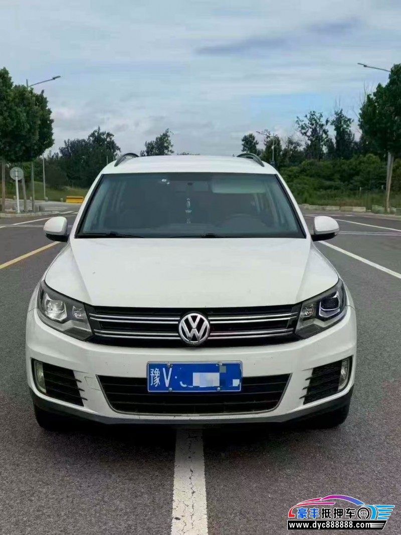 抵押车出售17年大众途观轿车