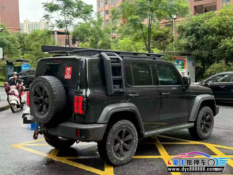 25年WEY坦克300轿车抵押车出售