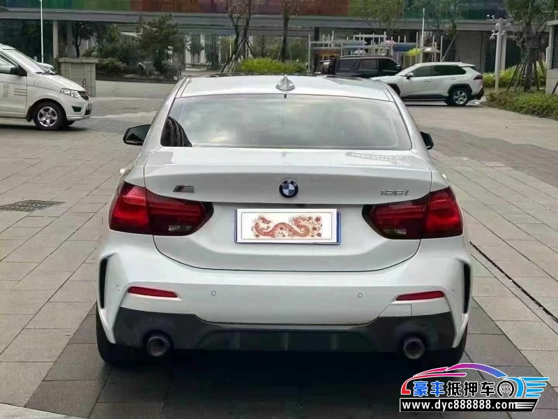 23年宝马1系轿车抵押车出售