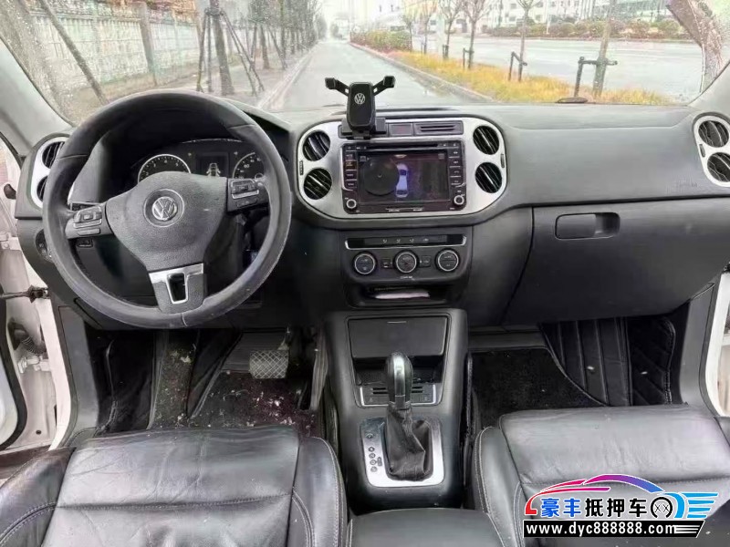17年大众途观轿车抵押车出售