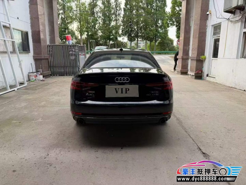 18年奥迪A4L轿车抵押车出售