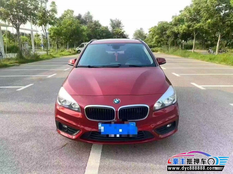 抵押车出售15年宝马2系轿车