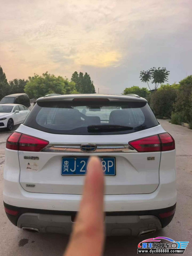 18年吉利博越轿车抵押车出售