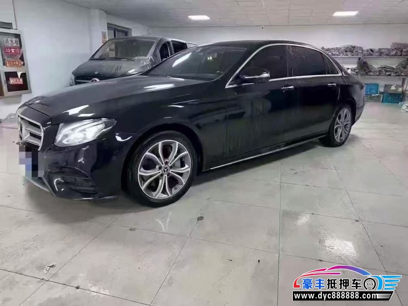 20年奔驰E轿车抵押车出售