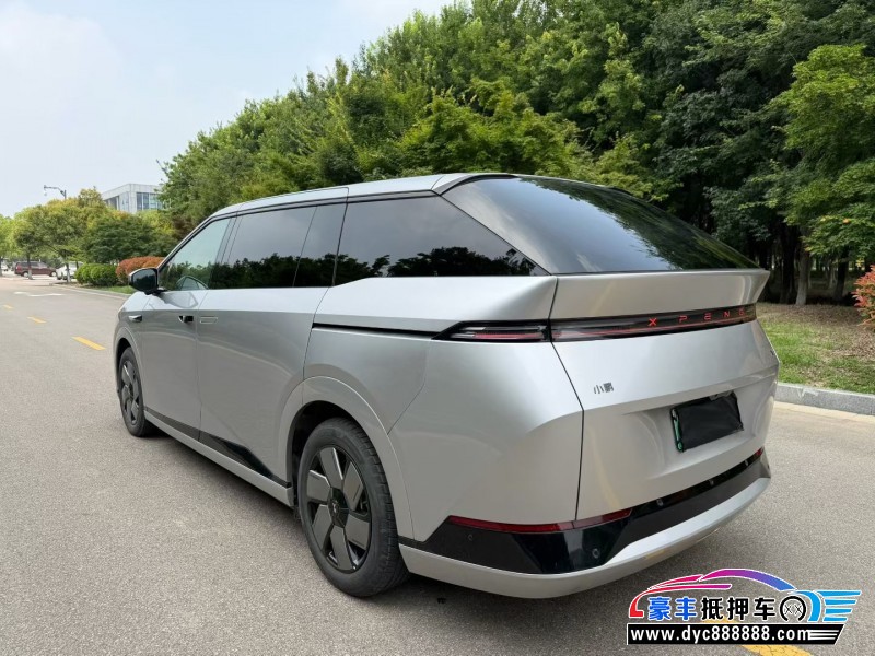 25年小鹏X9轿车抵押车出售