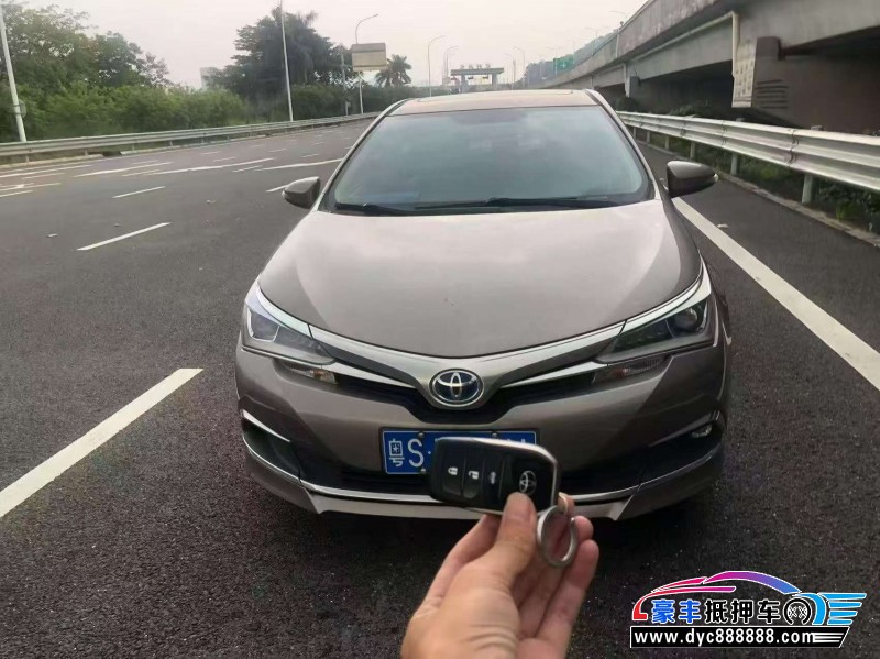 18年丰田卡罗拉轿车抵押车出售