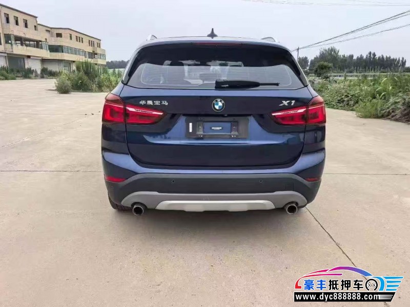 17年宝马X1轿车抵押车出售