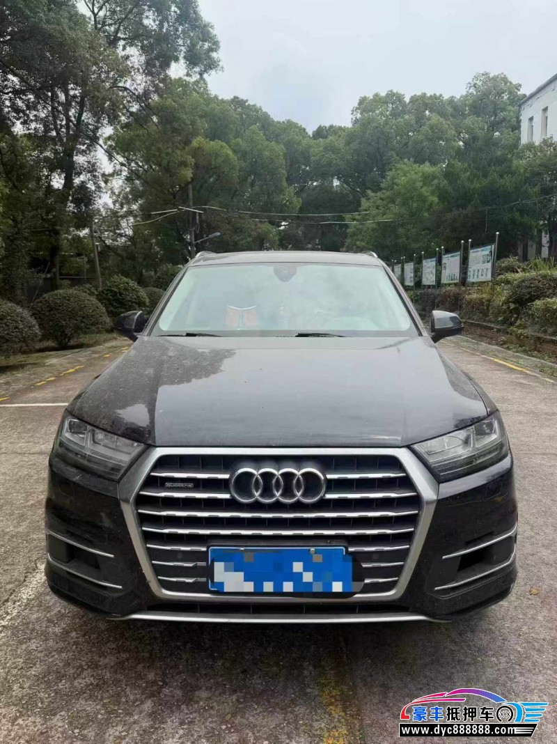 19年奥迪Q7轿车抵押车出售